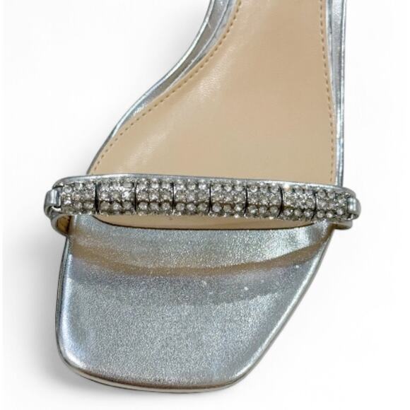 Jewel Badgley Mischka 8 Charisma Kitten Heel Ankle Strap Sandal Silver Crystal - Picture 10 of 11
